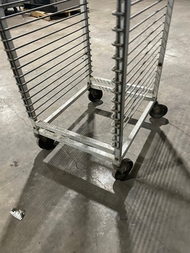 Heavy Duty Commercial 30 Pan Transport Rack! On Casters!  - Image 4 of 4