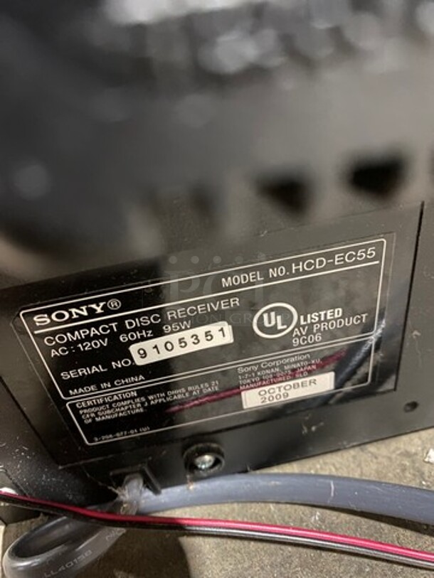 Sony Countertop CD/ Stereo System! With 2 Speakers! Model: HCDEC55 SN: 9105351 120V - Image 7 of 7