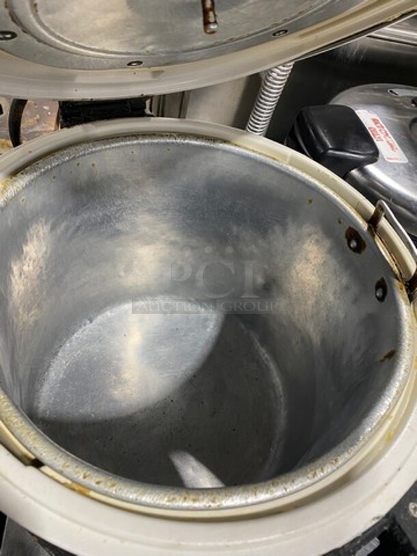 Amko Commercial Countertop Electric Powered Countertop Rice Cooker/ Warmer! WORKING WHEN REMOVED! Model: SEJ22000 SN: 18040595 110/120V - Image 5 of 6
