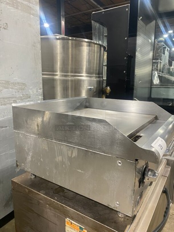 APW Wyott Commercial Countertop Flat Top Griddle! With Back And Side Splashes! All Stainless Steel! On Legs! - Image 2 of 8