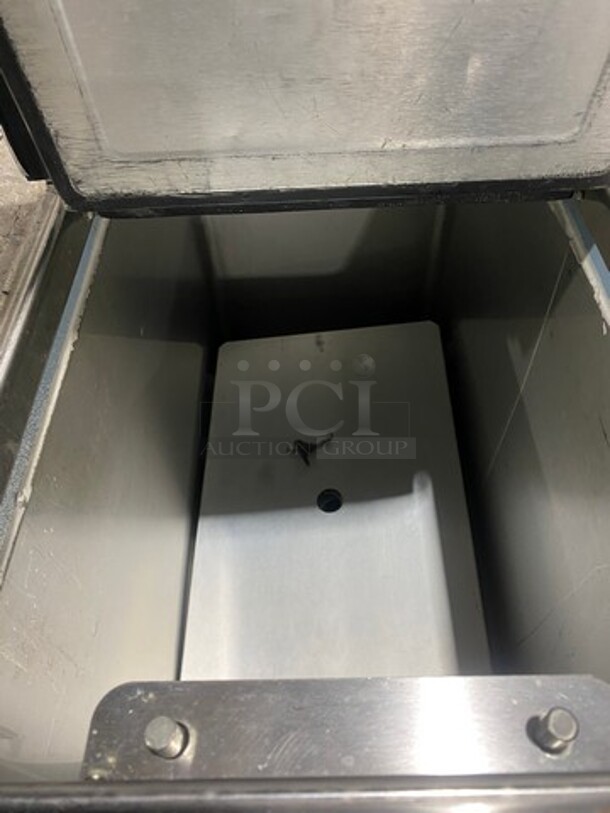 Delfield Commercial Worktop/ Ice Cream Counter! On Casters! Model: KCF36 SN: 84784908M 115V 60HZ 1 Phase - Image 5 of 7