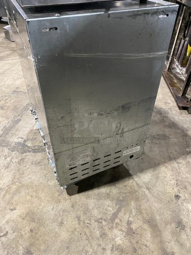 LATE MODEL! 2019 Winston Commerical 2 Drawer Food Warming/ Holding Cabinet! All Stainless Steel! On Casters! Model: HBB5N2GE SN: 201907020174 120V 60HZ 1 Phase - Image 3 of 9