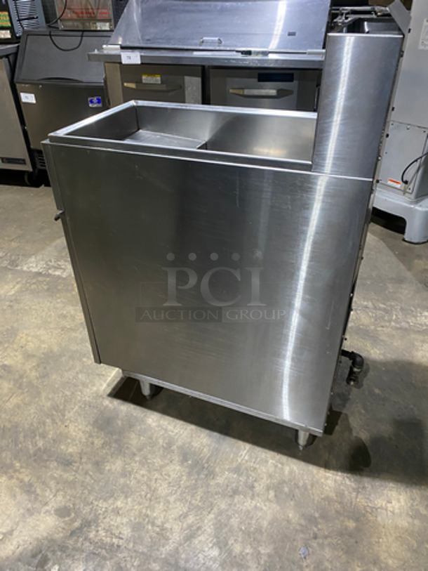 American Range Commercial Natural Gas Powered Deep Fat Fryer! With Backsplash! All Stainless Steel! On Legs! Model: AF-35/50 SN: 150602CO0417 - Image 3 of 8