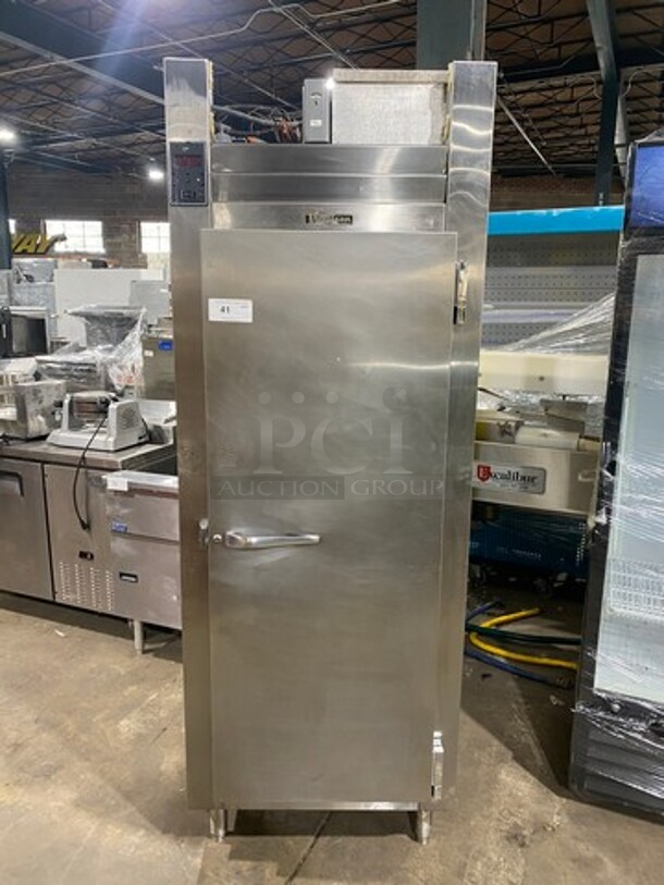 Traulsen Commercial Single Door Reach In Cooler! All Stainless Steel! On Legs! Model: RHT132WUT SN: V075700H93 115V 60HZ 1 Phase