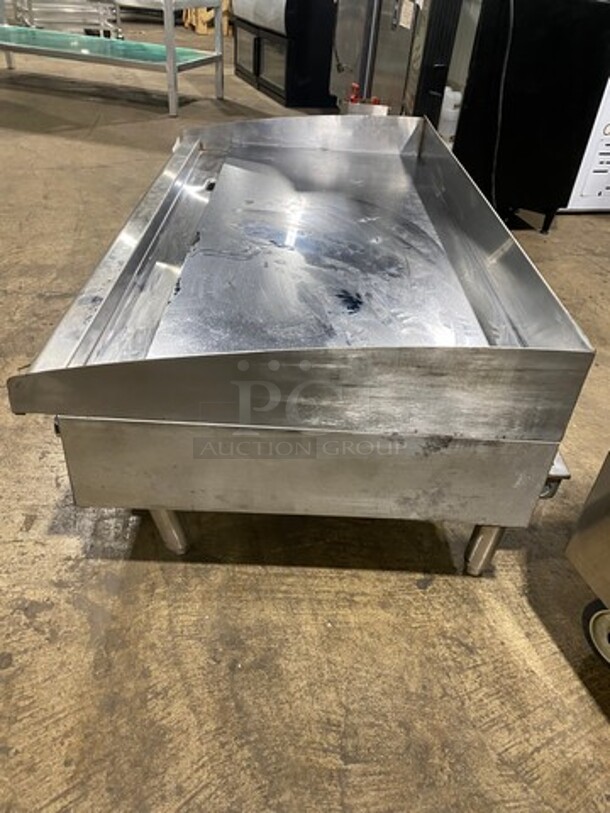 NEW! OUT OF THE BOX! Star Max Commercial Countertop Electric Powered Mirror Shine Flat Top Griddle! With Back And Side Splashes! All Stainless Steel! On Small Legs! - Image 2 of 11