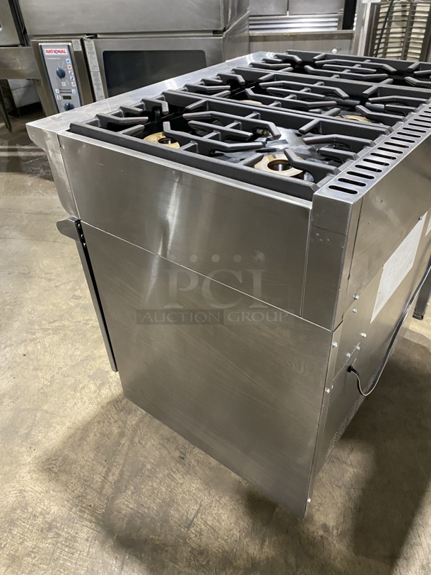 Viking Natural Gas Powered 6 Burner Range! With Convection Oven Underneath! All Stainless Steel! On Casters! - Image 4 of 10