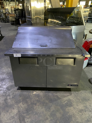 True Commercial Refrigerated Sandwich Prep Table! With 2 Doors Underneath Storage Space! With Poly Coated Racks! All Stainless Steel! On Casters! Model: TSSU4818MB SN: 5272463 115V 60HZ 1 Phase