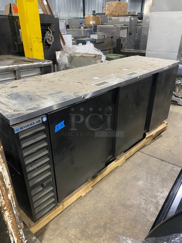 NEW! SCRATCH-N-DENT! LATE MODEL! Beverage Air Commercial Refrigerated Kegerator! With 3 Door Storage Space Underneath! Model: DD94HC1B144 SN: 12700972 115V 60HZ 1 Phase