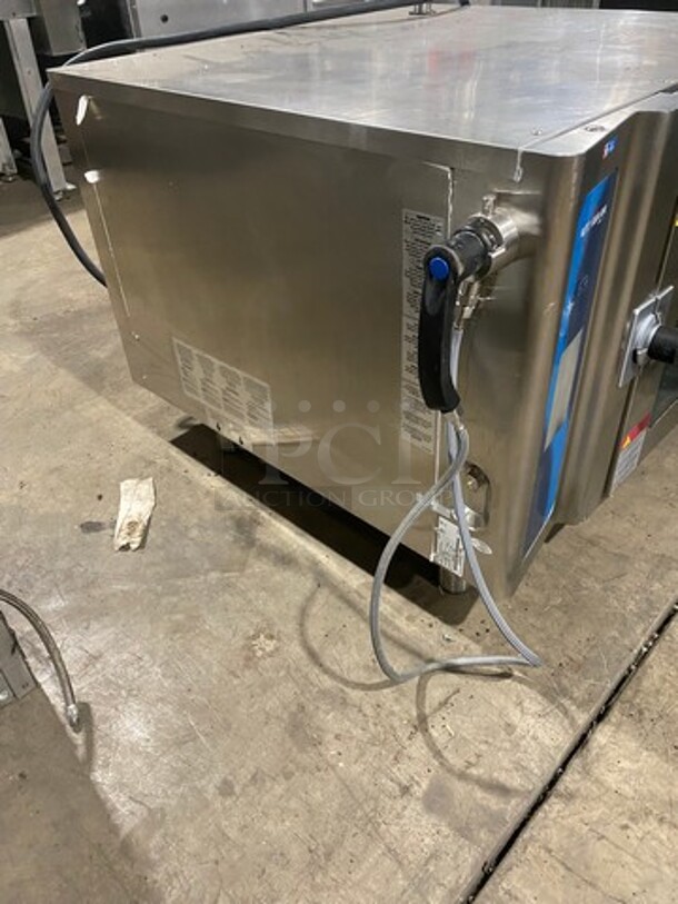 WOW! Alto Shaam Commercial Electric Powered Combitherm Convection Oven! With Metal Oven Racks! All Stainless Steel! On Small Legs! Model: 7.14ESISK SN: 1156437000 208/240V 3 Phase - Image 2 of 9