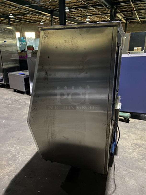 Leader Commercial Refrigerated Display Case! With Slanted Front Glass! With Sliding Rear Access Glass Doors! Stainless Steel Body! Model: HDL48 SN: PS101362 115V 60HZ 1 Phase - Image 5 of 11