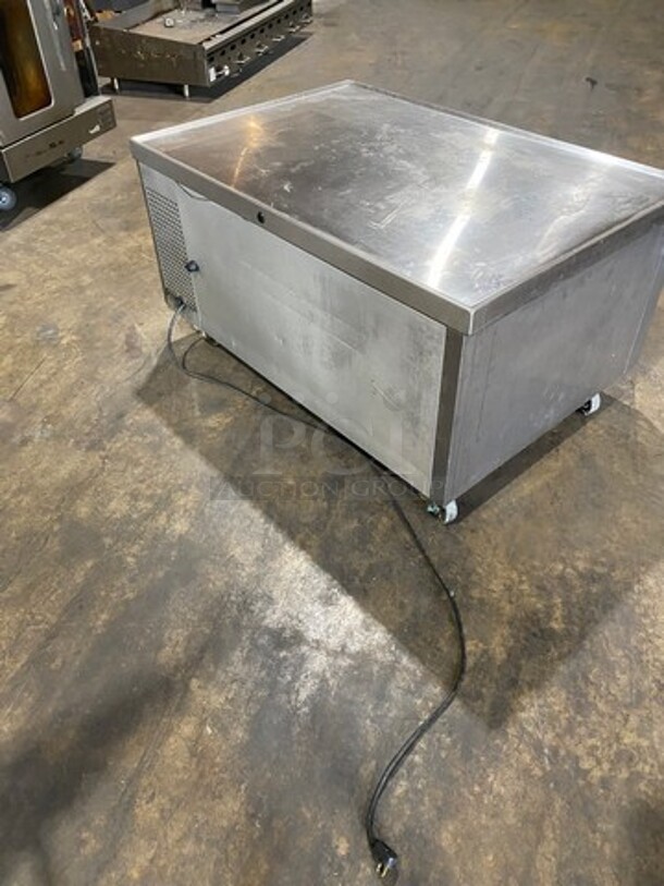 True Commercial Refrigerated 2 Drawer Chef Base! All Stainless Steel! On Casters! - Image 3 of 7