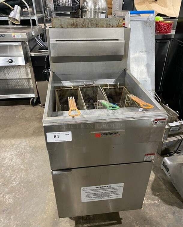 Cecilware Commercial Natural Gas Powered! Deep Fat Fryer! With 3 Metal Frying Baskets! All Stainless Steel! On Legs! MODEL FMS705NAT