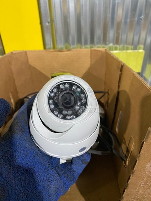 Security Camara Set! - Image 2 of 6