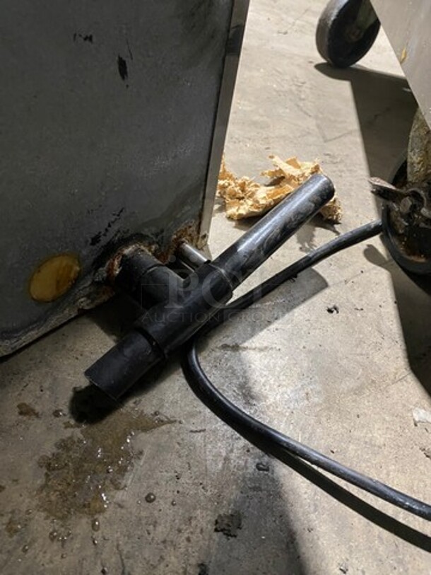 Hoshizaki Commercial Ice Making Machine Head! All Stainless Steel! Model: KMD850MAH SN: U20237M 208/230V 60HZ 1 Phase - Image 7 of 7