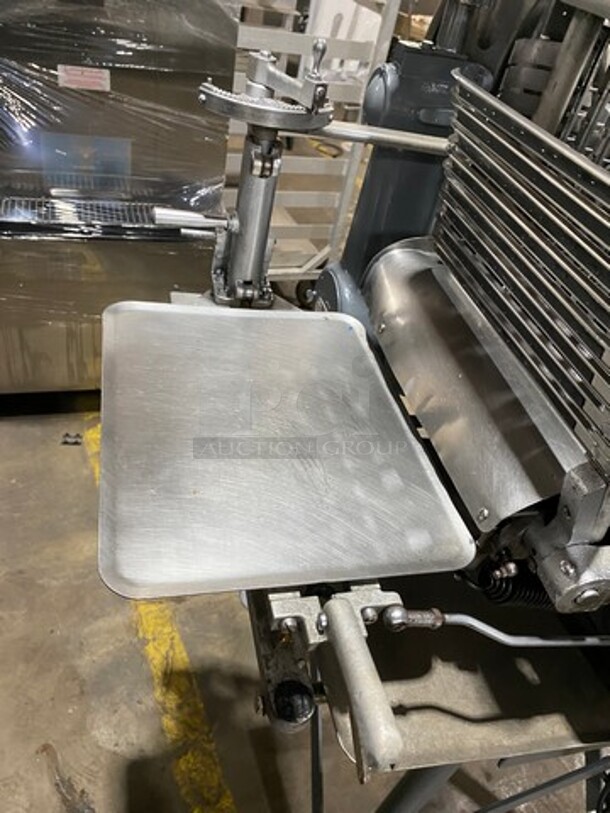 NICE! Berkel Commercial Automatic Meat/ Deli/ Cheese Stacker Slicer! All Stainless Steel! On Legs! Model: 170D SN: 180D424 - Image 9 of 12