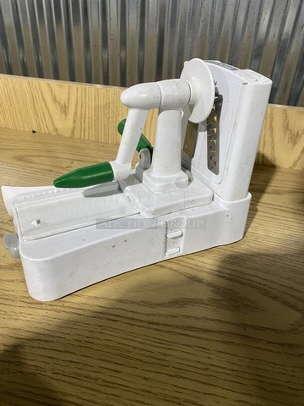 Ribbon Cut! Food Grater!  - Image 4 of 7