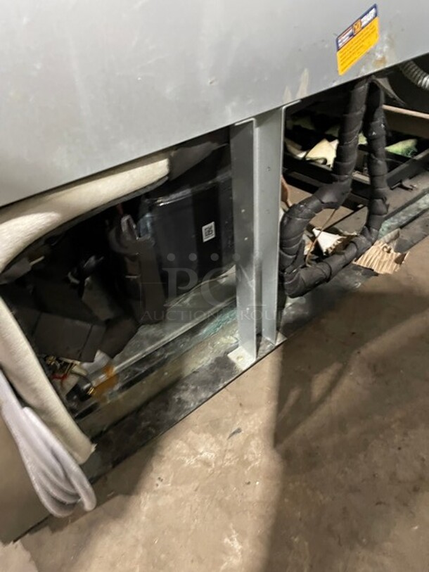 AWESOME! Master-Bilt Commercial Double Door Reach In Freezer! All Stainless Steel! With Poly Coated Racks! 115V 1PH! Model: F49-S SN: F49S-15050013! - Image 9 of 9