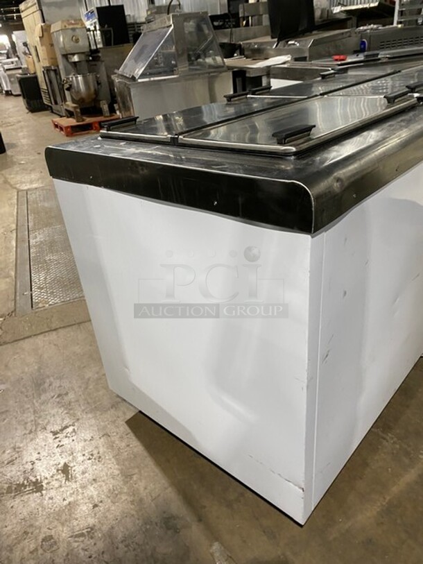 Cnelson All Stainless Steel Commercial Ice Cream Dipping Cabinet With Solid lids! MODEL BD10 SN:0602004 115V  - Image 3 of 9