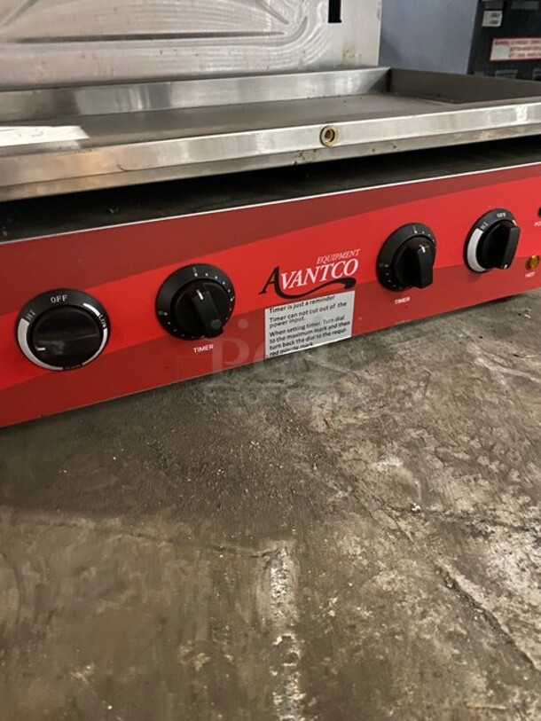 Avantco Stainless Steel 23" Commercial Countertop Electric Powered Salamander! MODEL 177SAL17M SN:CK220762R557 208/240V 1PH - Image 6 of 9