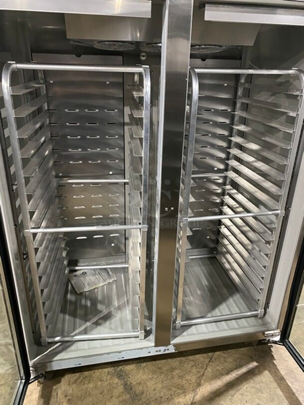 Hoshizaki Commercial 2 Door Reach In Cooler Merchandiser! With View Through Doors! All Stainless Steel! With Built In Bun Rack! Model: CR2B-FGY - Image 5 of 9