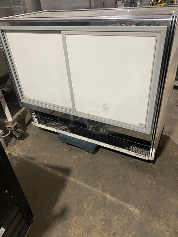 Marc Refrigerated Bakery Display Case Merchandiser! With Sliding Doors In The Back! - Image 3 of 10