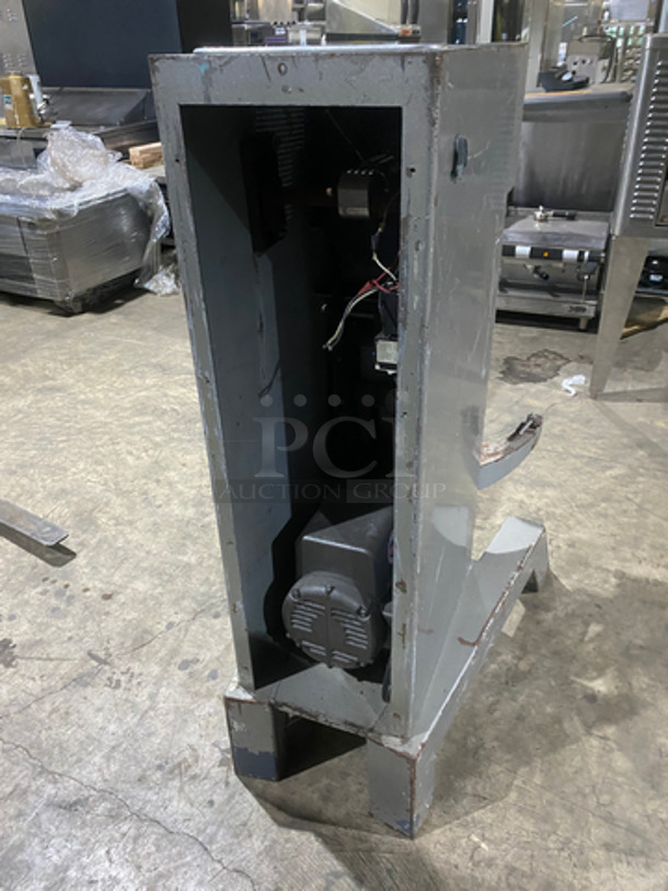 Univex Heavy Duty Commercial 60 Quart Floor Style Planetary Mixer! All Stainless Steel! Model: SRM60 - Image 3 of 9