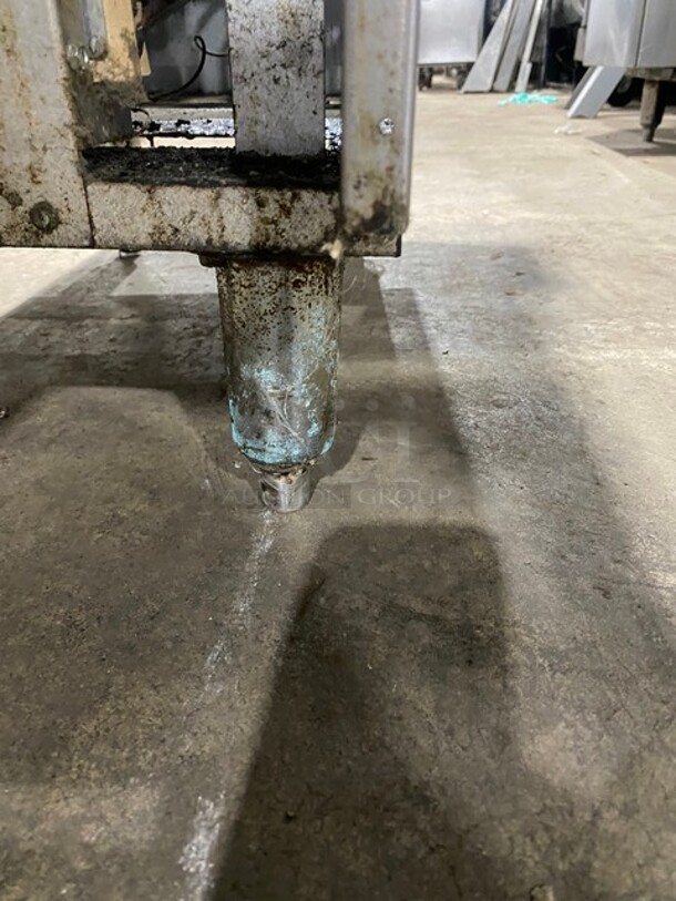 American Range All Stainless Steel Commercial Floor Style LP Gas Powered Deep Fat Fryer! Model AF45! On Legs!  
 - Image 8 of 9