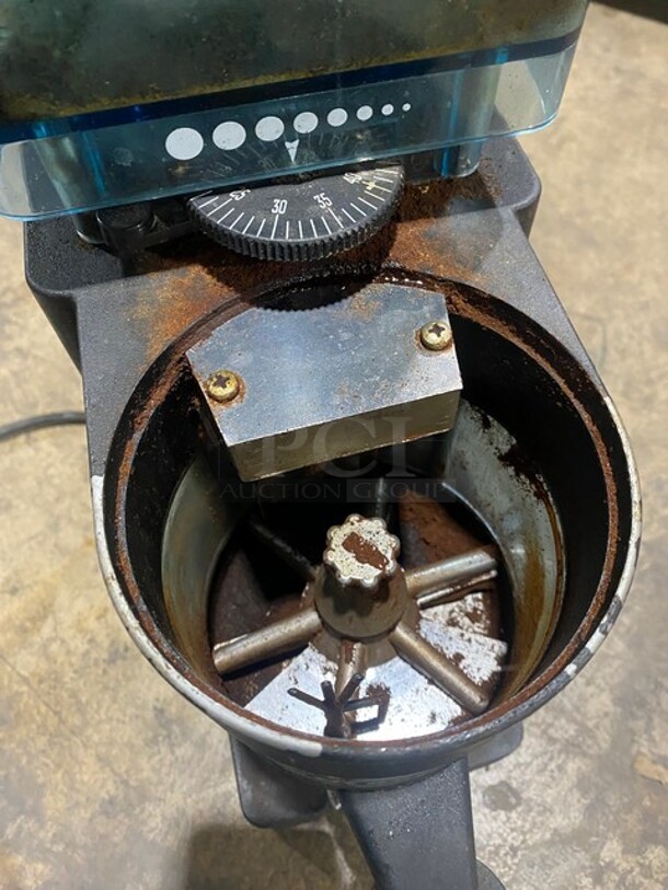 NICE! Rancilio Commercial Countertop Coffee Bean Grinder! Model MD50AT Serial 25051809! 110V 1Phase! WORKING WHEN REMOVED! - Image 6 of 9