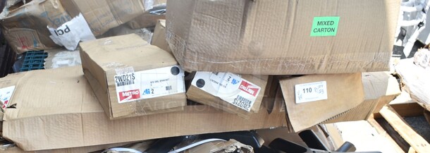 3 BRAND NEW SCRATCH AND DENT! Items; 2 Box Metro 2WD21S Super Erecta Stainless Steel Double Direct Wall Mount Bracket for Adjoining Shelves, Metro 21X48X74CMB Mariner Blue Coated Waterproof Vinyl Shelf Cart and Truck Cover with Zippered Closure 21" x 48" x 74". 3 Times Your Bid! - Image 2 of 4