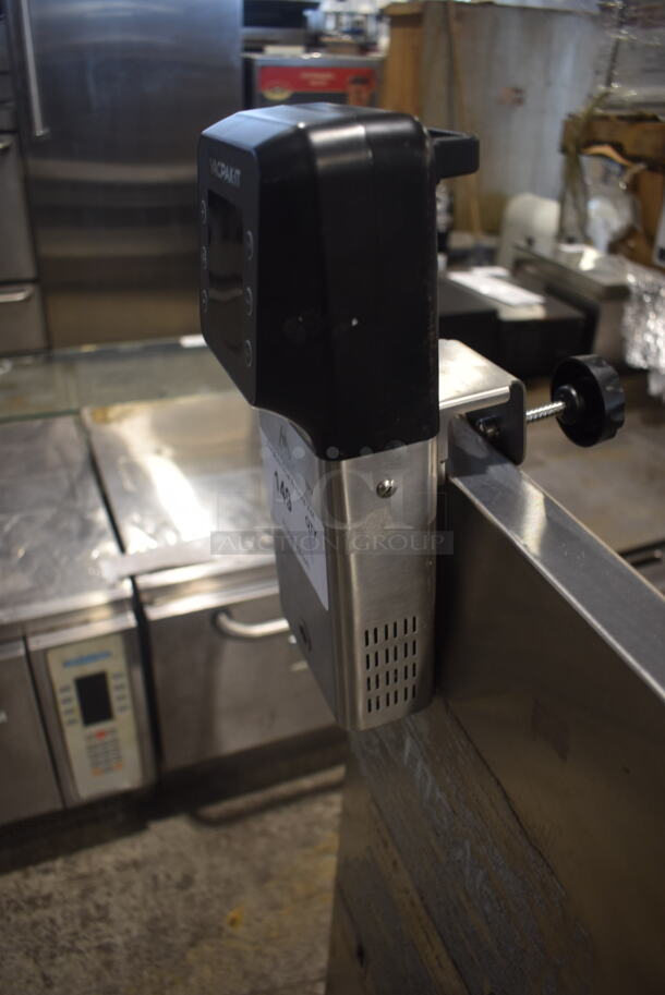 BRAND NEW SCRATCH AND DENT! Vacpak-it 186SV08 Stainless Steel Commercial Sous Vide Circulator Head. 120 Volts, 1 Phase.  - Image 3 of 4