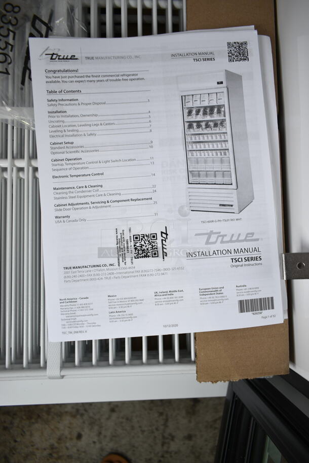 BRAND NEW SCRATCH AND DENT! 2024 True TSCI-600R-G-PH Metal Commercial Single Door Cooler Merchandiser w/ Poly Coated Racks. 115 Volts, 1 Phase. Tested and Working! - Image 5 of 7