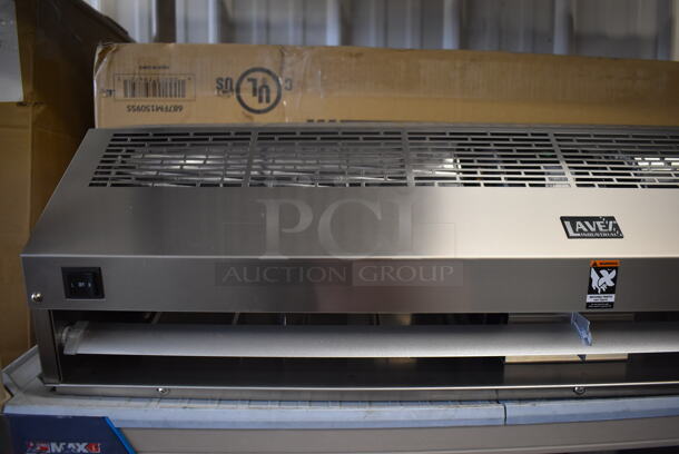 BRAND NEW IN BOX! Lavex Industrial 687FM1509SS 36" Stainless Steel Air Curtain with Plunger Door Switch. 36x10x8.5. Tested and Working! - Image 4 of 5