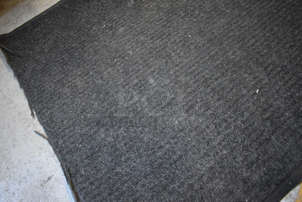 Black Floor Mat. 60.5x36.5 - Image 3 of 3