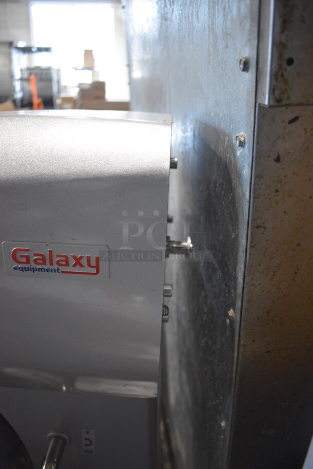 BRAND NEW SCRATCH AND DENT! Galaxy 177GMIX30 Metal Commercial Floor Style 30 Quart Planetary Dough Mixer w/ Stainless Steel Mixing Bowl, Bowl Guard, Dough Hook, Balloon Whisk and Paddle Attachments. Missing Fan. 110 Volts, 1 Phase. 22x26x46. Tested and Working! - Image 9 of 10