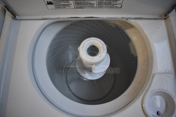 Maytag Metal Top Load Washer. 115 Volts, 1 Phase. 27x26x43 - Image 4 of 5
