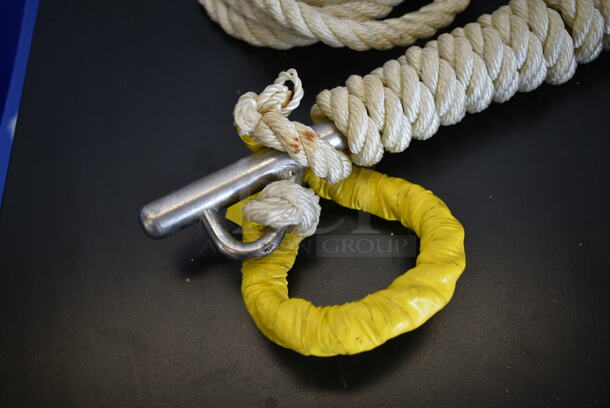 Hook and Rope - Image 5 of 5