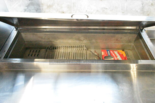 Maxx Cold MXSPP50 Stainless Steel Commercial Pizza Prep Table on Commercial Casters. 115 Volts, 1 Phase. Tested and Powers On But Does Not Get Cold - Image 2 of 6