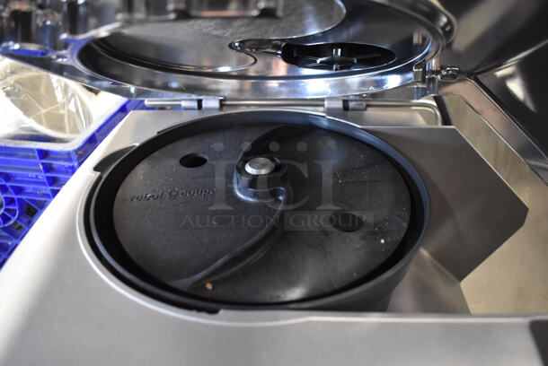Robot Coupe CL 50 GOUR Series A Stainless Steel Commercial Countertop Food Processor. 120 Volts, 1 Phase. 14x13x24. Tested and Working! - Image 5 of 7