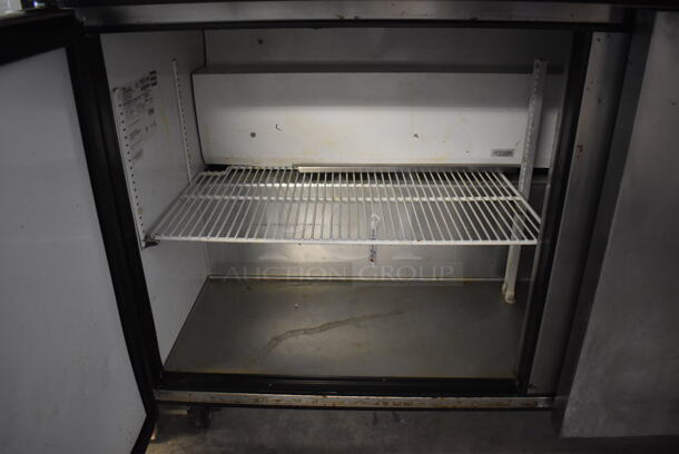 2011 True TSSU-60-24M-B-ST Stainless Steel Commercial Sandwich Salad Prep Table Bain Marie Mega Top on Commercial Casters. 115 Volts, 1 Phase. 61x34x48. Tested and Working! - Image 8 of 9