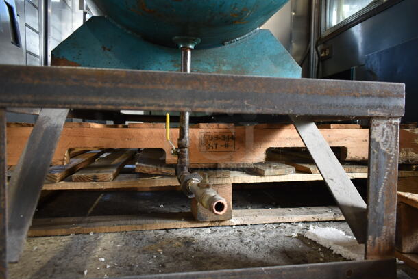 De Vilbiss VAF5006 Metal Commercial Floor Style Air Compressor. 230/460 Volts, 3 Phase. - Image 7 of 11