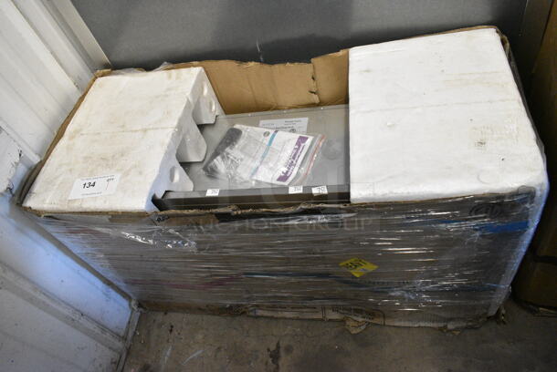 IN ORIGINAL BOX! IKTCH IKB02 Stainless Steel Range Hood. 110-125 Volts, 1 Phase.  - Image 2 of 3