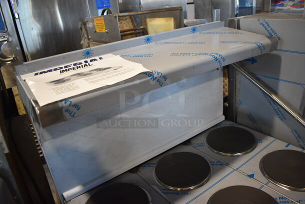 BRAND NEW SCRATCH AND DENT! Imperial IR-6-E Stainless Steel Commercial Electric Powered 6 Burner Hot Plate Range w/ Oven, Over Shelf and Back Splash. 240 Volts, 1 Phase. 36x31x55 - Image 6 of 11