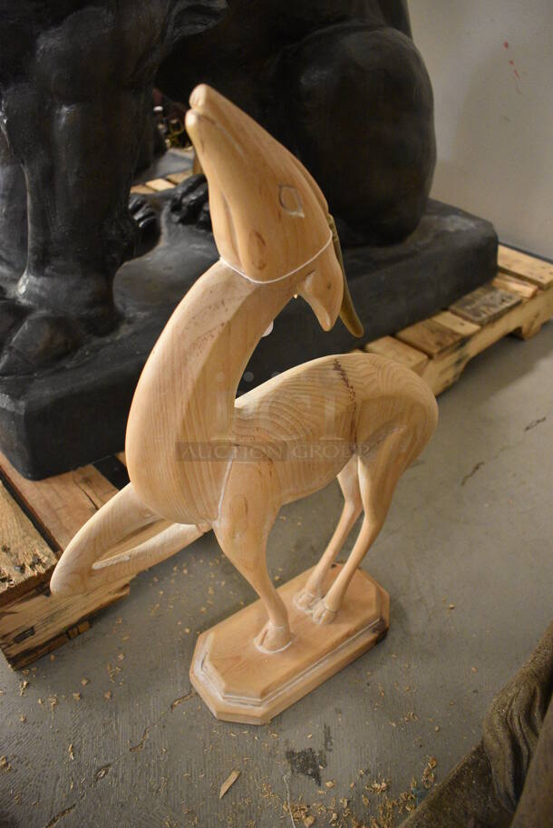 AFRICAN FOLK ART Style Wooden Gazelle Statue. Made In Italy
