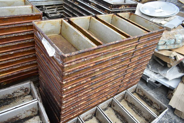 PALLET LOT of Approximately 134 Items; Various Loaf Baking Pans Including 4 Well and 5 Well. 134 Times Your Bid! - Image 8 of 9