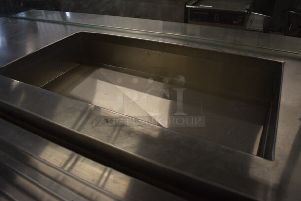 Servolift Eastern 502-3R Metal Commercial Portable Buffet Station w/ 2 Over Shelves and Tray Slide on Commercial Casters. 120/208 Volts, 1 Phase. 77x49x64 - Image 3 of 6