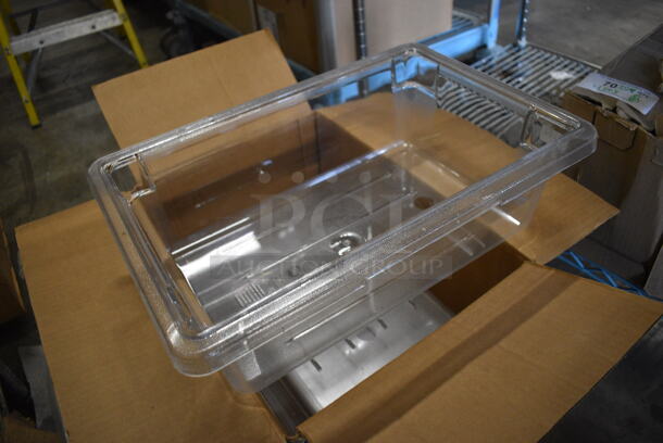 ALL ONE MONEY! Lot of 5 BRAND NEW IN BOX! Cambro Clear Poly Bins! 12x18x6 - Image 2 of 4