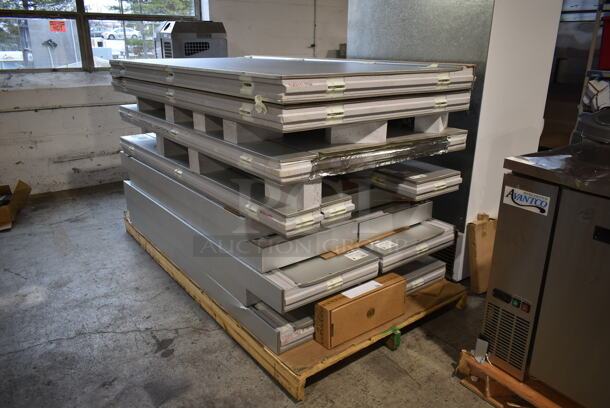 BRAND NEW SCRATCH AND DENT! AmeriKooler 6'x6'x7' Walk In Box w/ Floor. Stock Picture Used as Gallery - See Additional Pictures for Actual Box Panels - Image 4 of 10