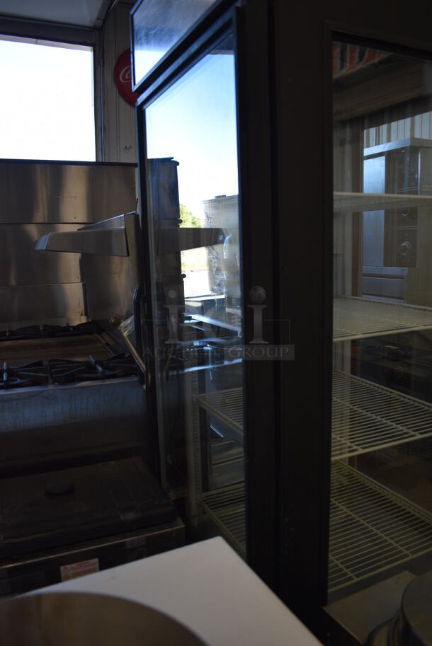 True G4SM-23PT Metal Commercial Single Door Pass Through Reach In Cooler Merchandiser w/ Poly Coated Racks. 115 Volts, 1 Phase. 27x33x79. Tested and Powers On But Does Not Get Cold - Image 7 of 7