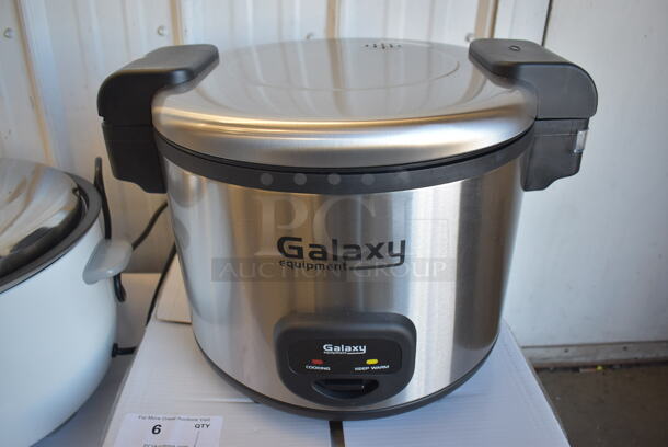 LIKE NEW! Galaxy 177GRCS60 60 Cup (30 Cup Raw) Sealed Electric Powered Metal Countertop Rice Cooker / Warmer. 120 Volts, 1 Phase. Used a Few Times at Trade Show as a Demonstration. 19x14x14. Tested and Working! - Image 1 of 7