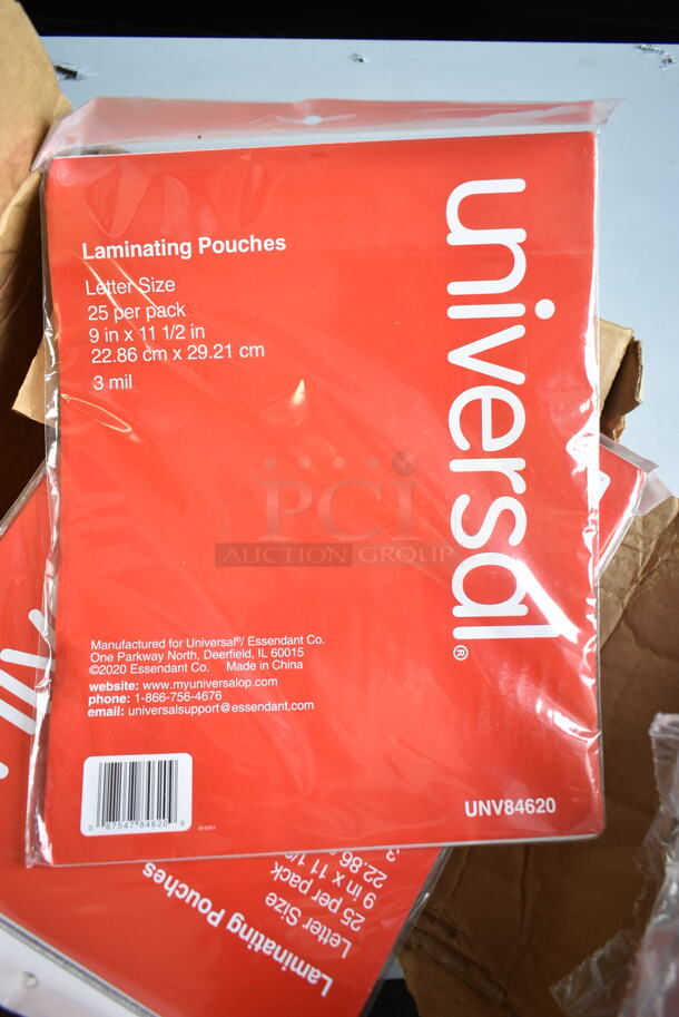 Box of 21 BRAND NEW SCRATCH AND DENT! Universal UNV84620 9" x 11 1/2" Clear Laminating Pouch - 25/Pack - Image 4 of 5